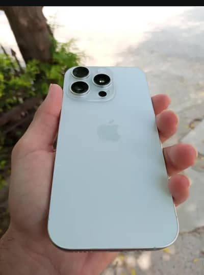 Apple iPhone 16 Pro mdm