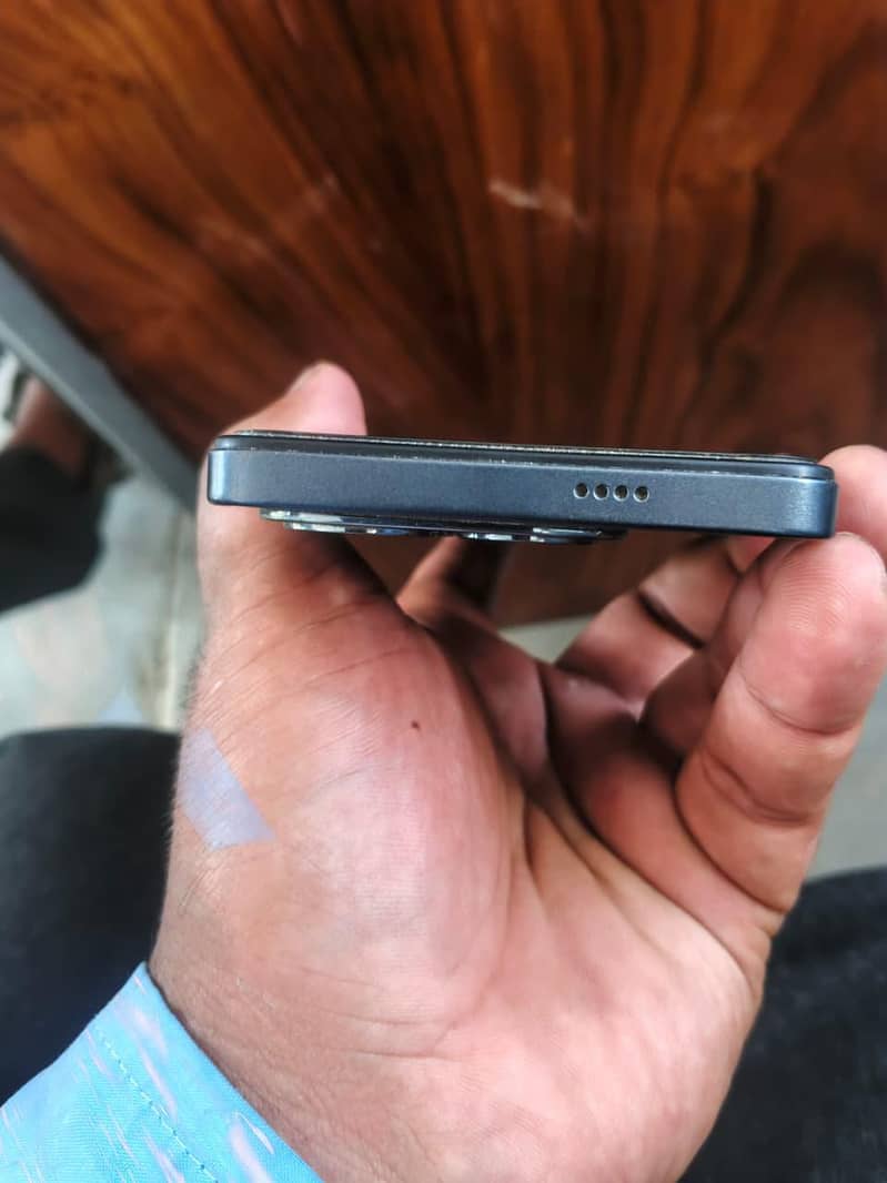 Tecno Spark 20 1