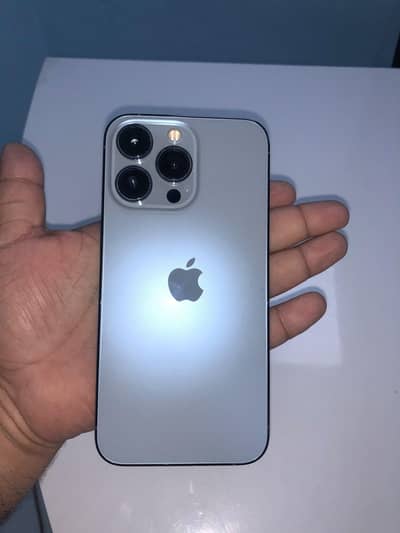 Apple iPhone 13 Pro