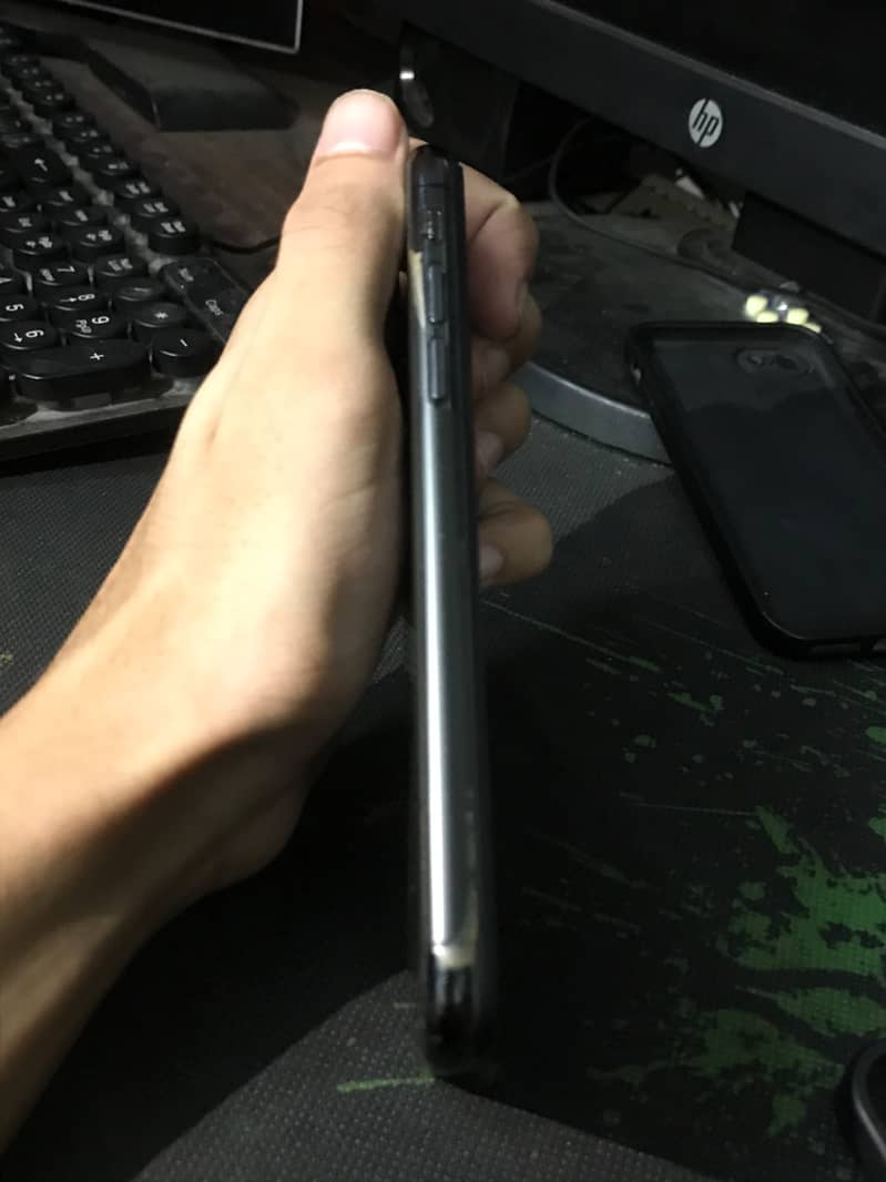 Apple iPhone XS 2