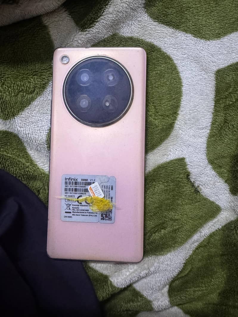 Infinix Zero 40 3