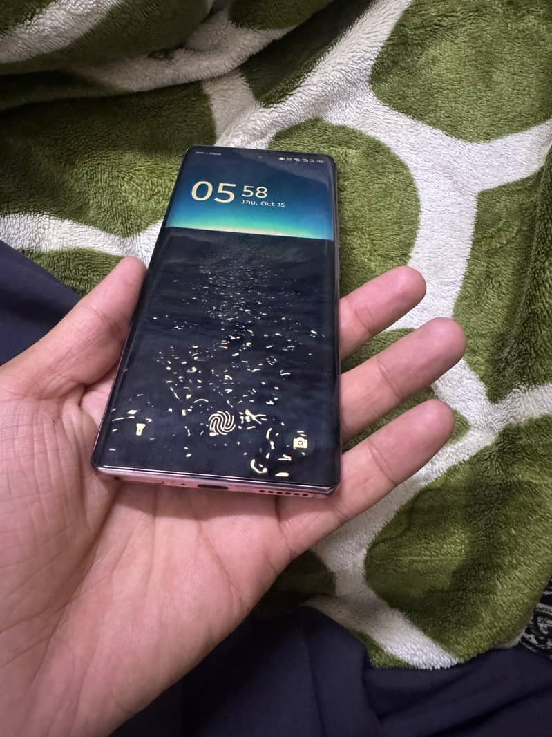 Infinix Zero 40 4
