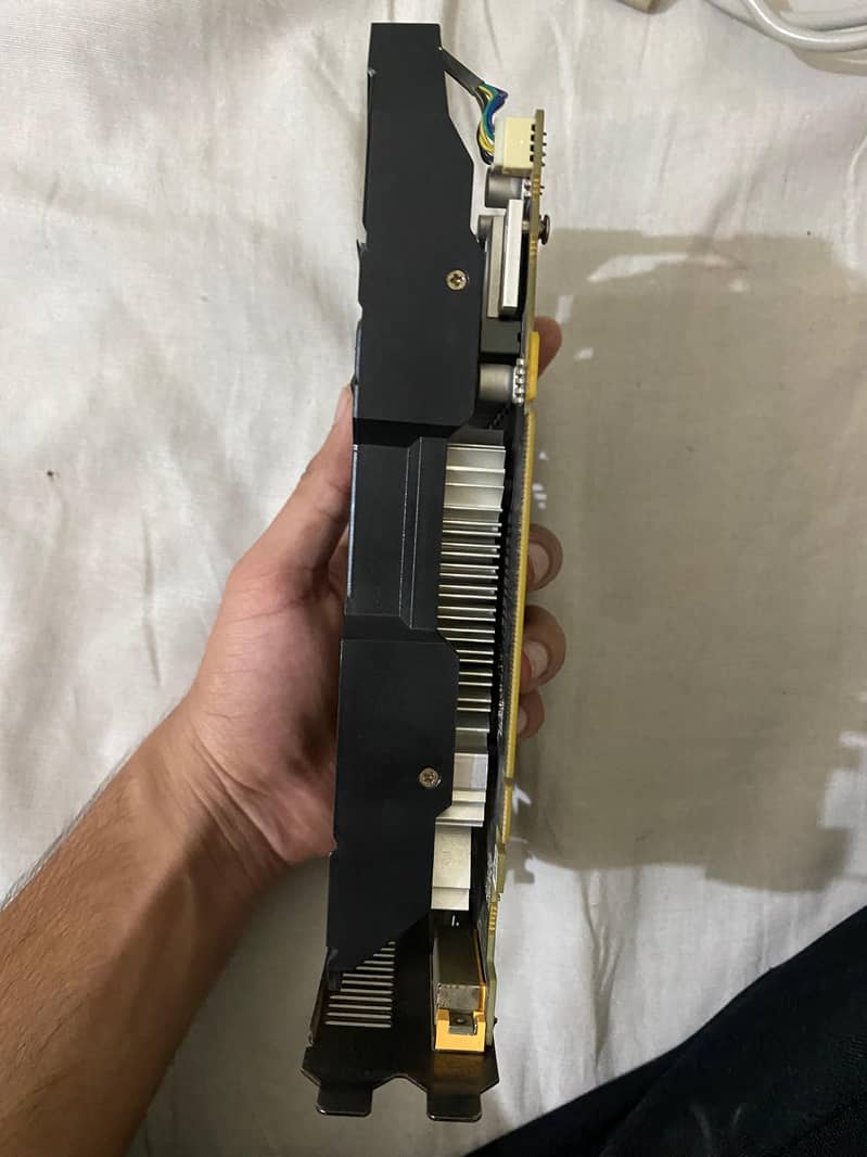 NVIDIA GTX 950 3