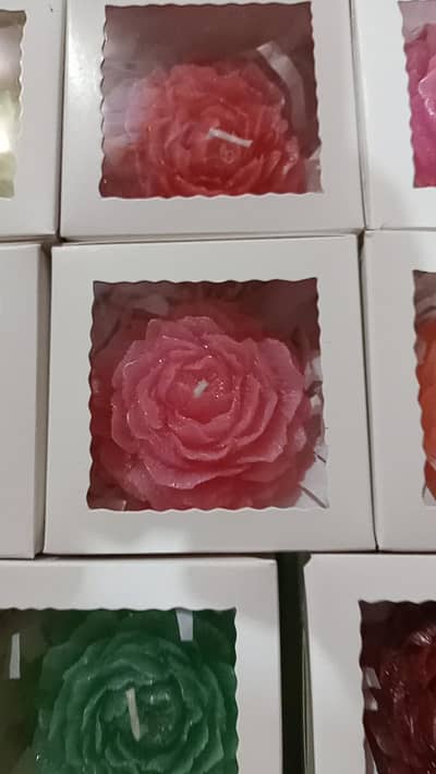 Flower candle