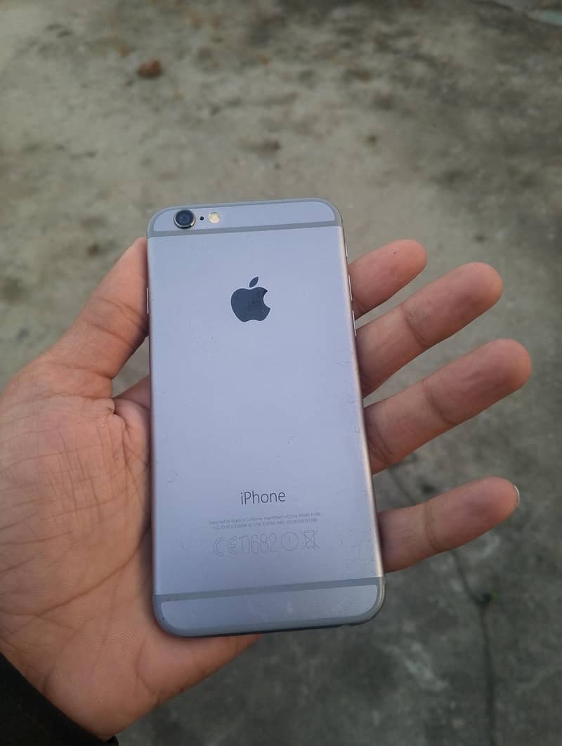 Apple iPhone 6S 2