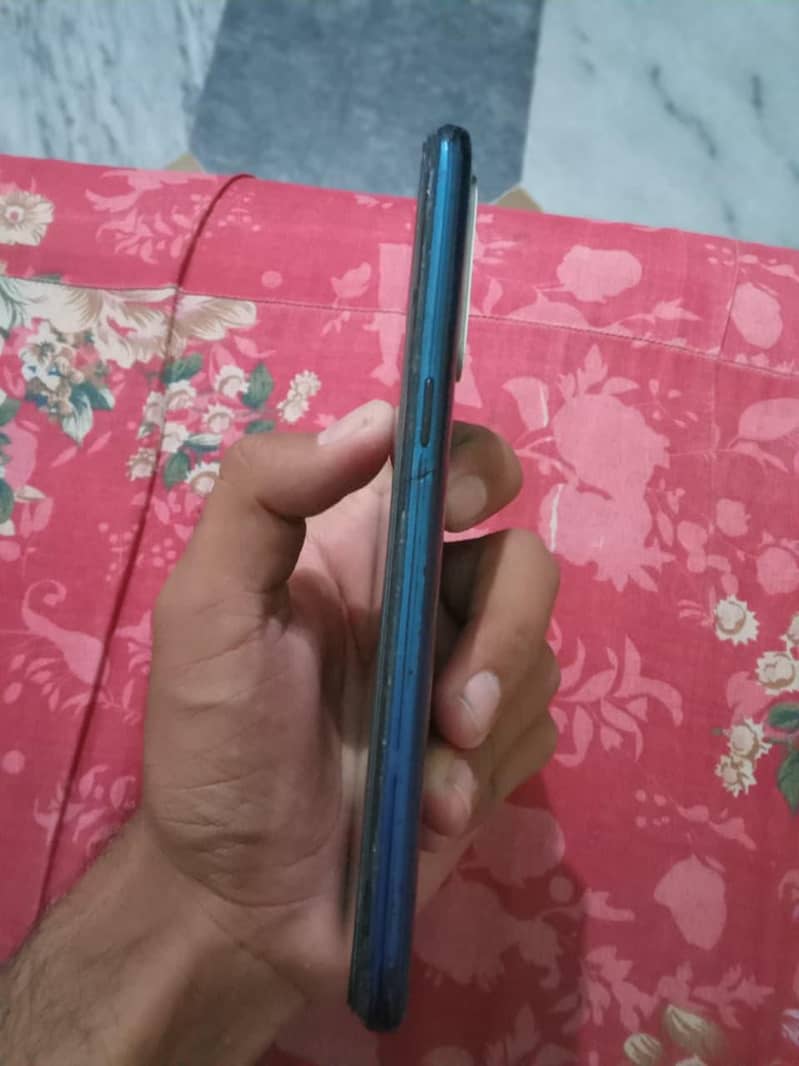Realme 5 Pro 4