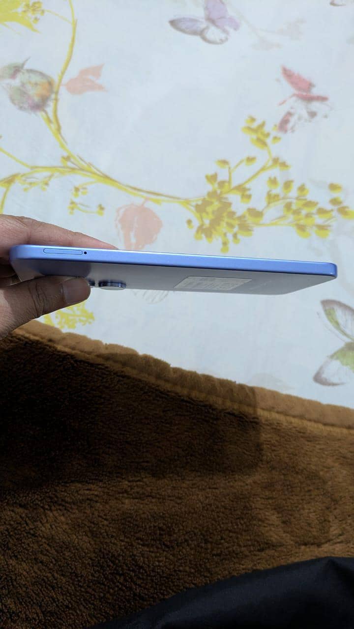 Tecno Spark 40 Pro 4