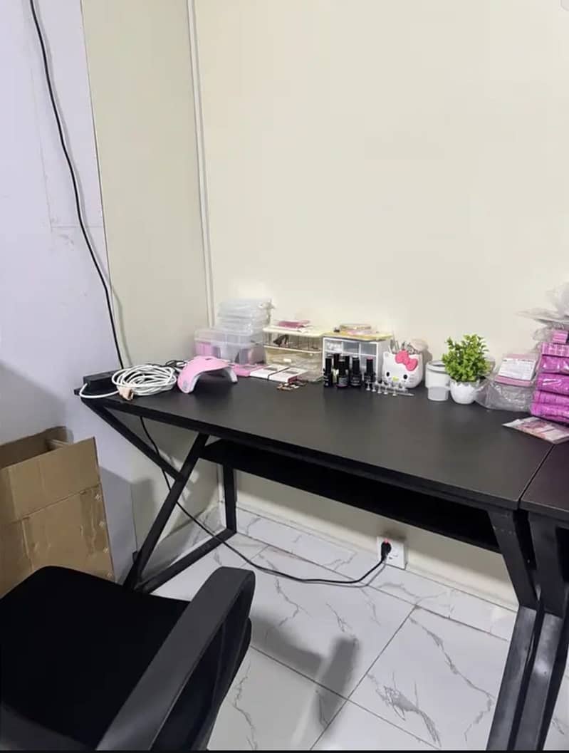 modern study / computer desk table 0