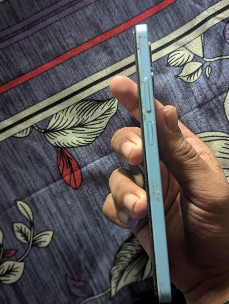 Realme Note 50 4