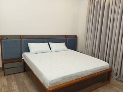 Vip 1 Kanal Luxury Furnished Separate Gate Upper Portion Available For Rent In Bahria Town Lahore