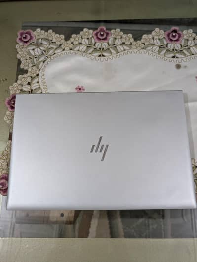 HO Elitebook 845 G8 RYZEN 5 PRO 5650U. 16GB RAM 256GB NVMe SSD