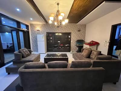 Vip 10 Marla Luxury Furnished Upper Portion Available For Rent In Bahria Town Lahore
