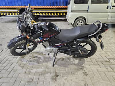 Yamaha YBR G for urgent sale