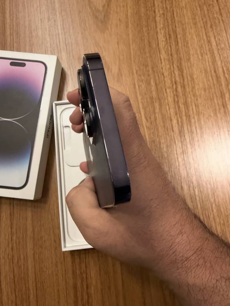 Apple iPhone 14 Pro Max 2