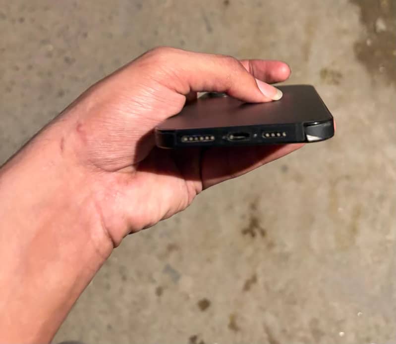 Apple iPhone 14 Pro Max 2