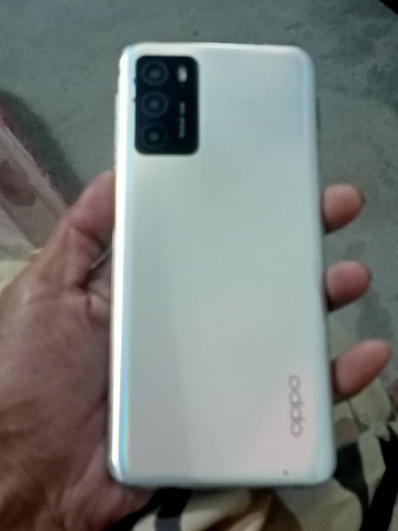 OPPO A16 0