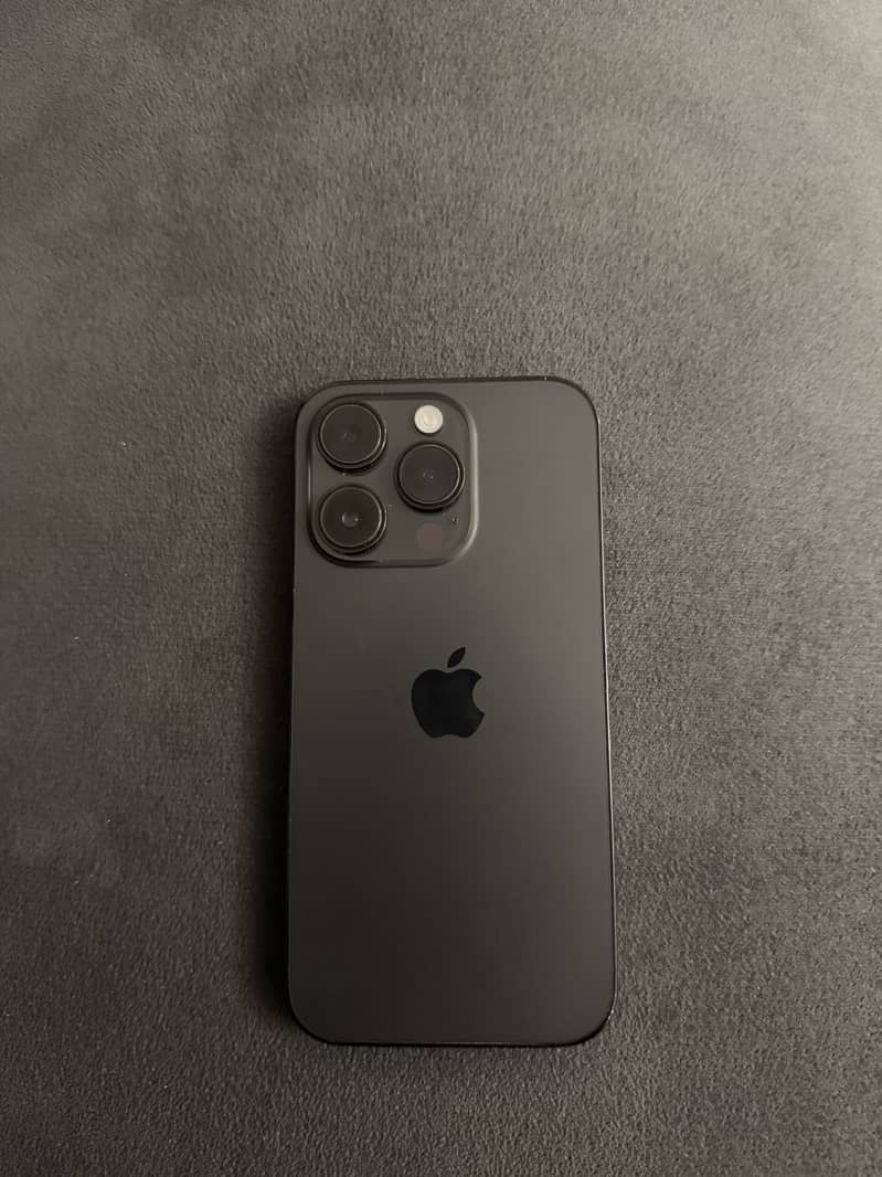 Apple iPhone 14 Pro 4
