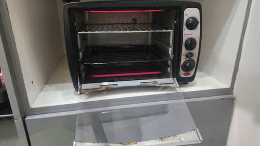 Baking and Grilling Oven