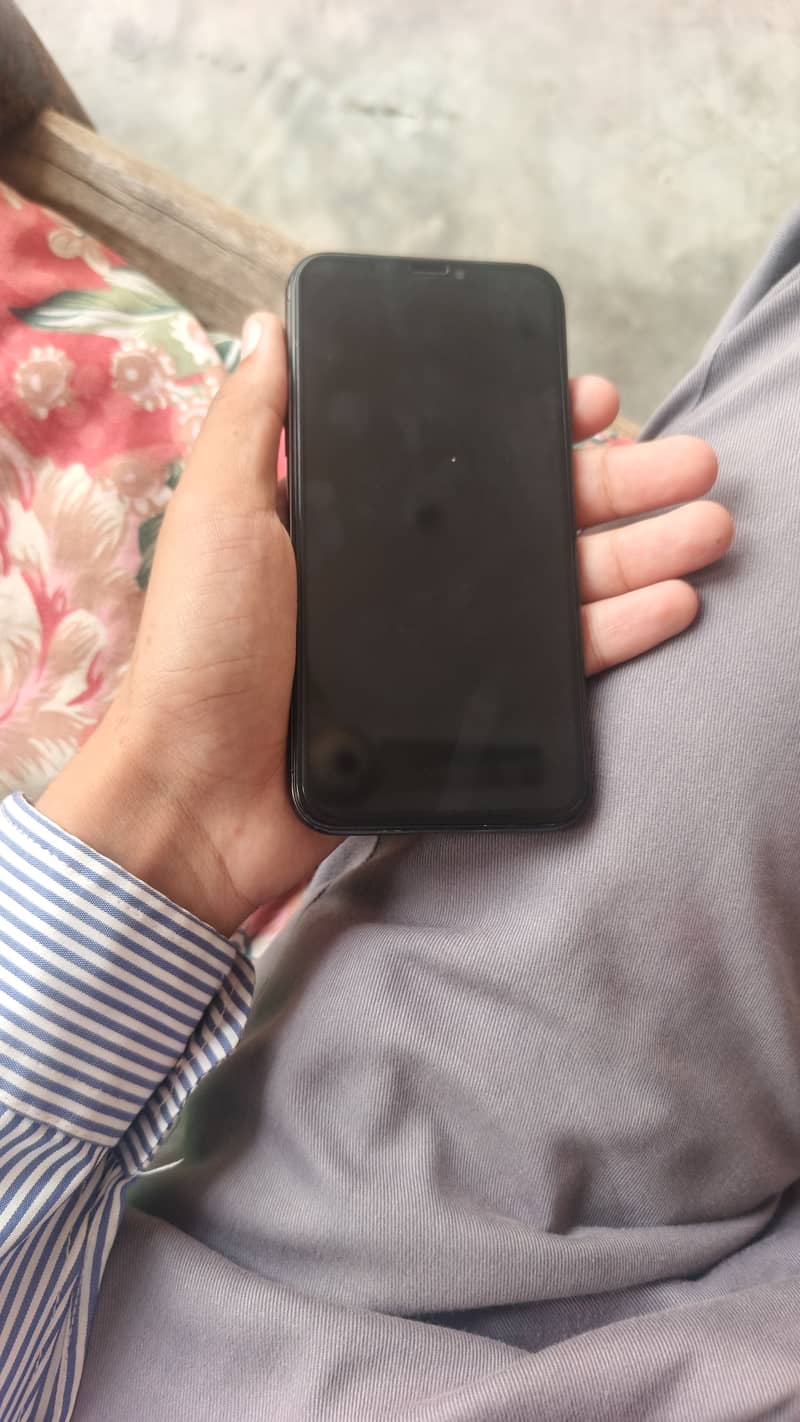 Apple iPhone X 2