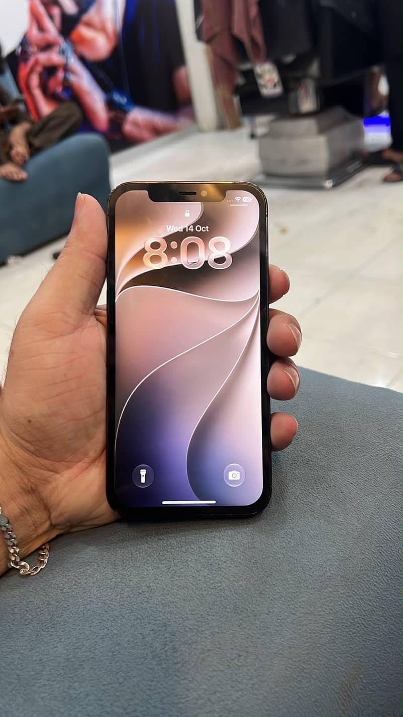 Apple iPhone 12 Pro 2
