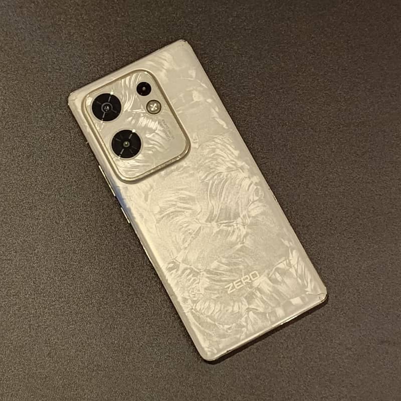 Infinix Zero 30 0