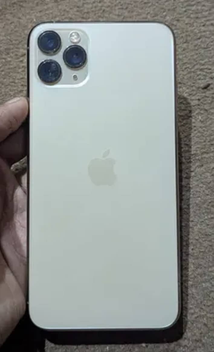 Apple iPhone 11 Pro Max 1