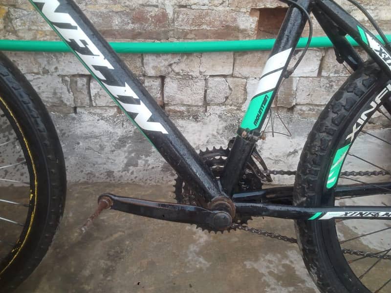 mountain cycle . 5
