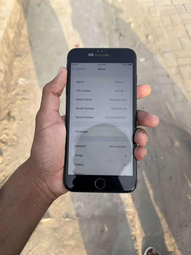 Apple iPhone 8 Plus 8