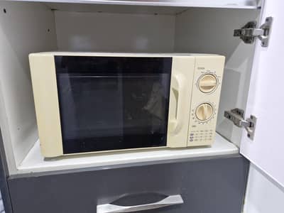Microwave oven Dawlance