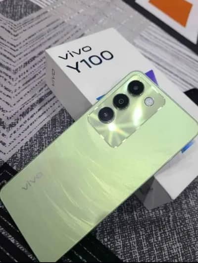 Vivo Y100 8(256 GB argent for sale