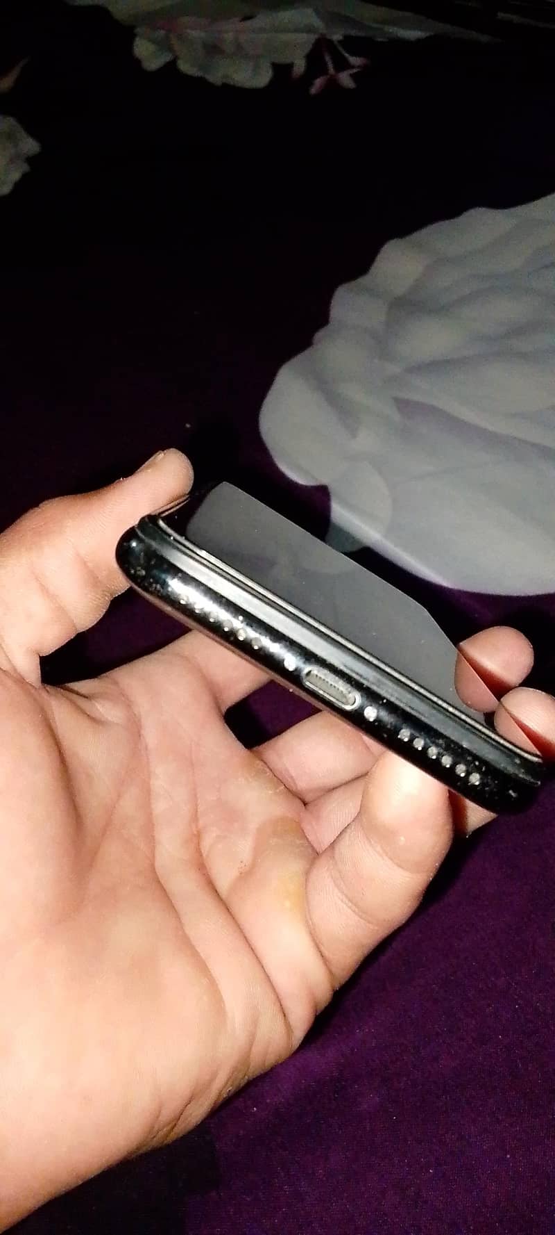 Apple iPhone X 4