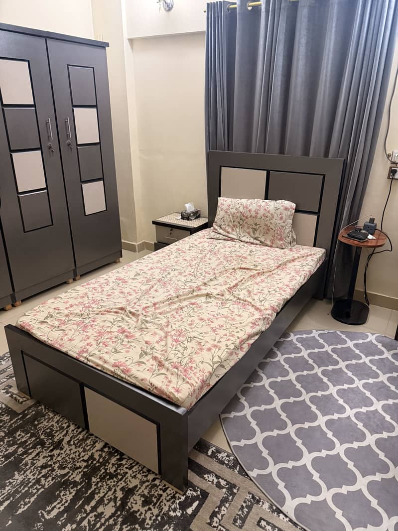 Single Bed Wardrobe Dressing 0