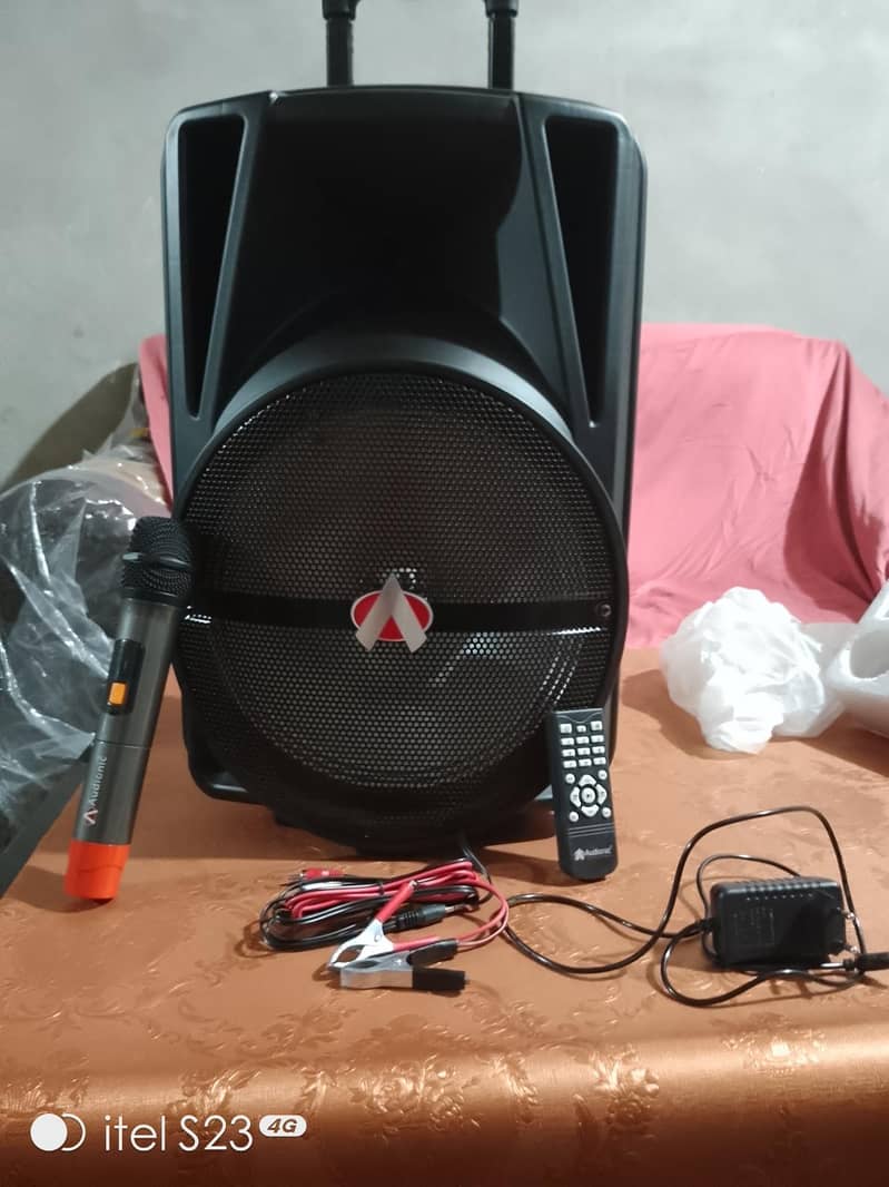 Audionic M. H 30 4