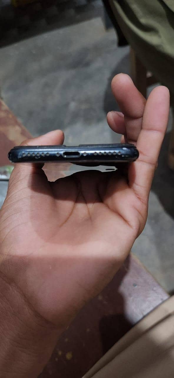 Apple iPhone SE 3