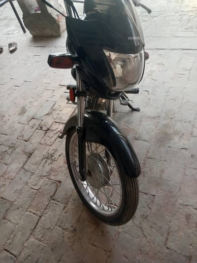 Pridor 100 cc