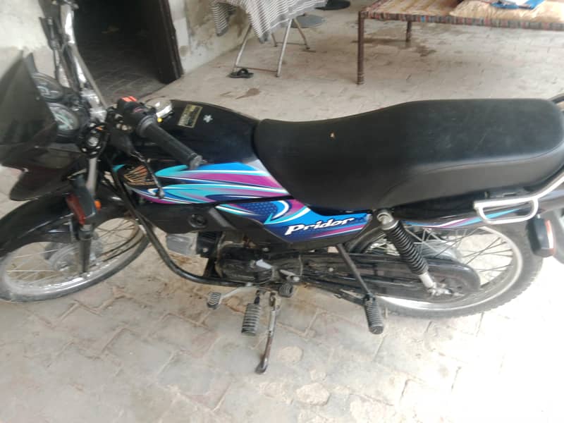 Pridor 100 cc 3