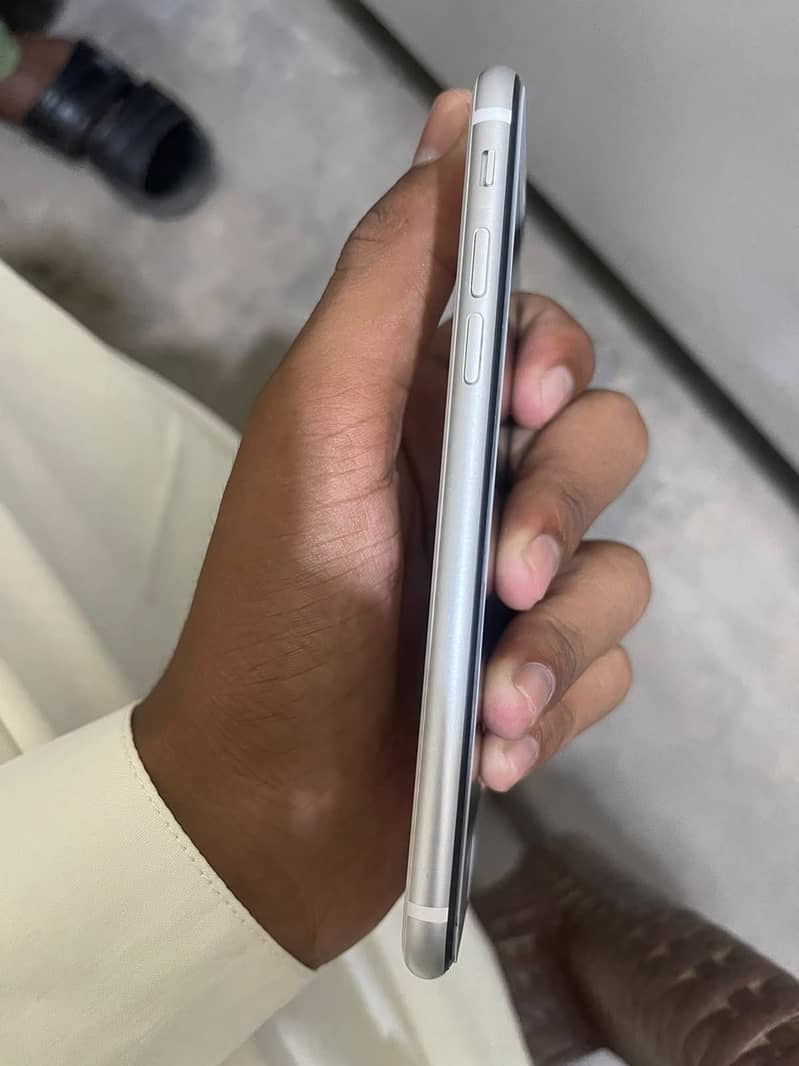 Apple iPhone SE 1