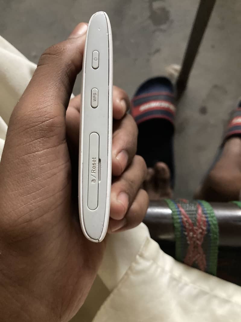 Apple iPhone SE 12