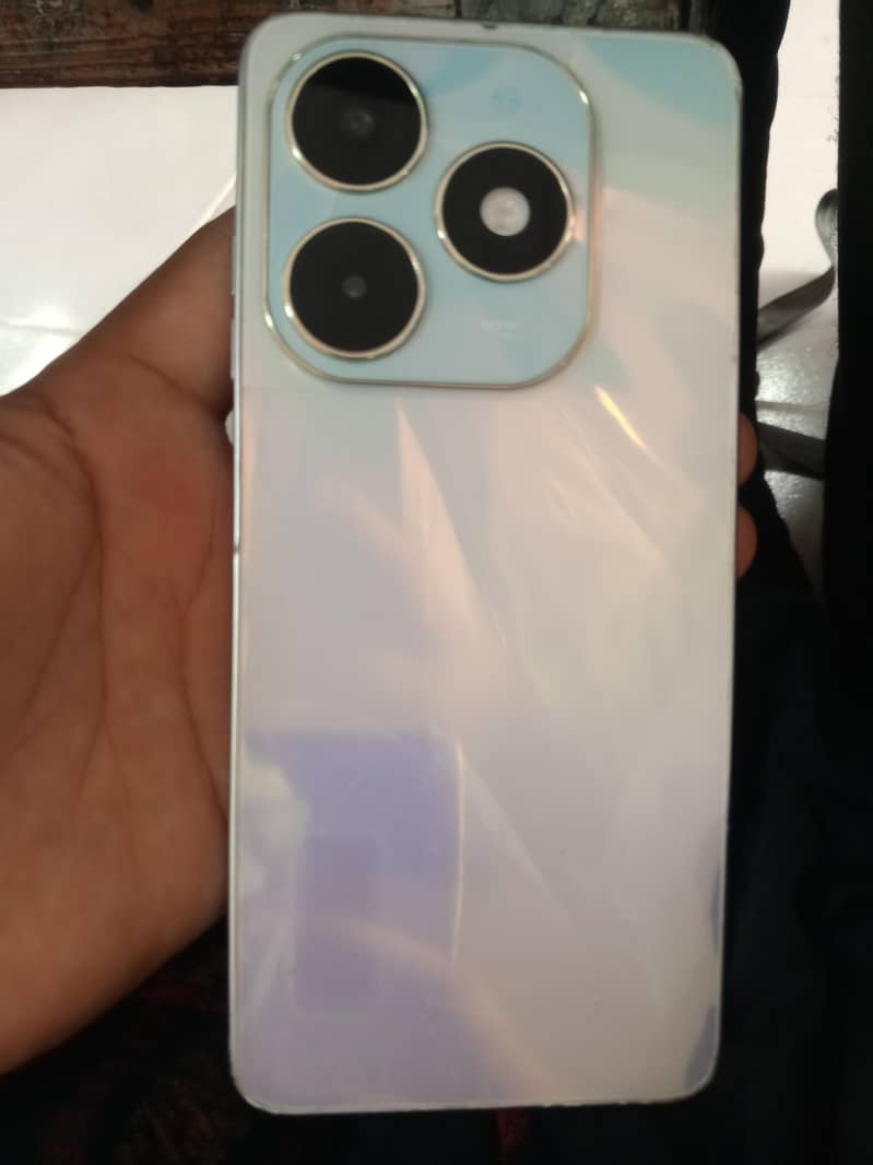 Tecno Spark 20C 1