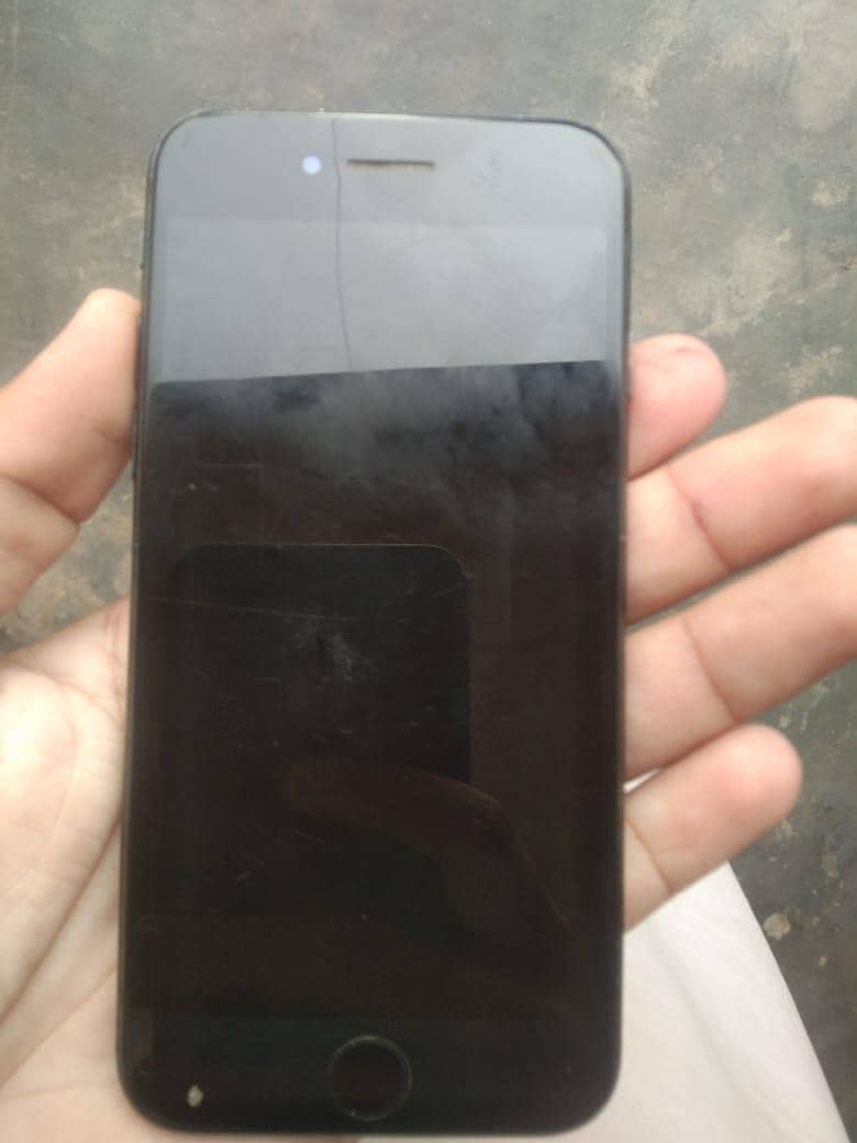 Apple iPhone SE 3