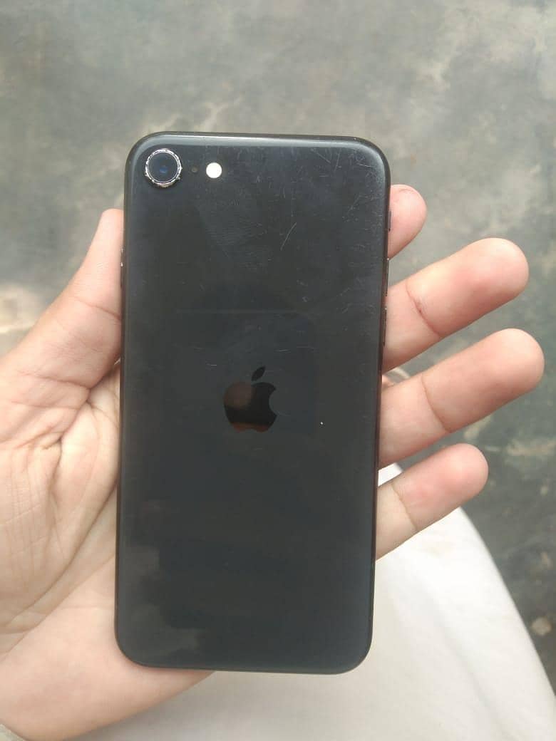 Apple iPhone SE 4