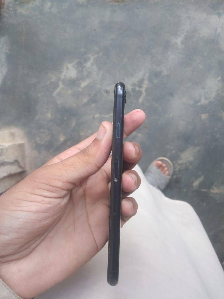 Apple iPhone SE 5