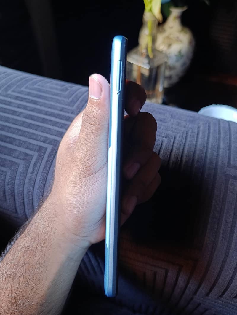 Realme C21 2