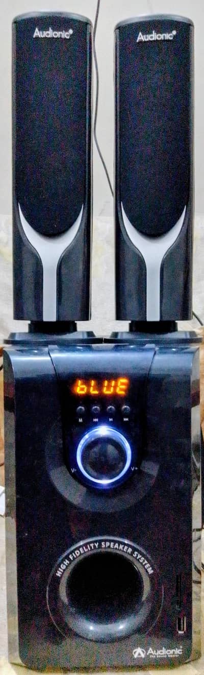 Audionic speakers AD 7000
