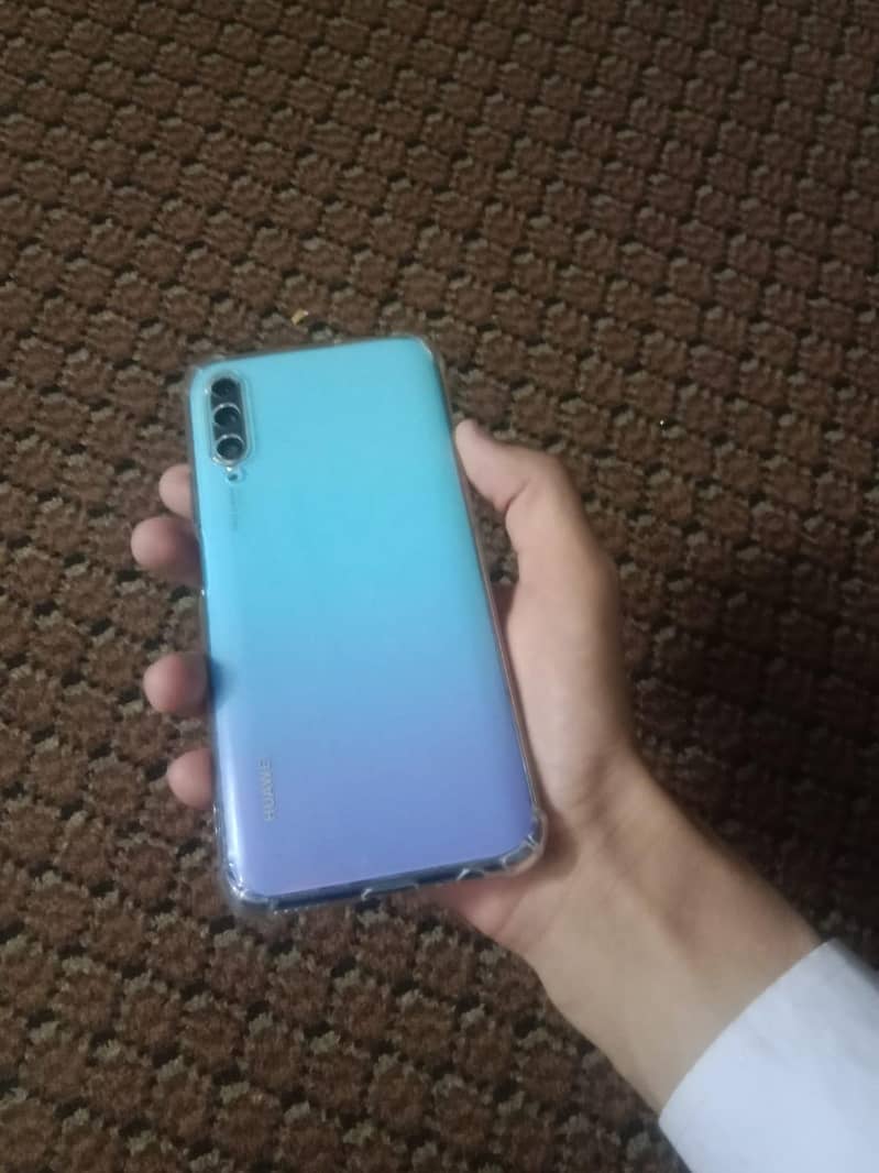 Huawei Y9s 1