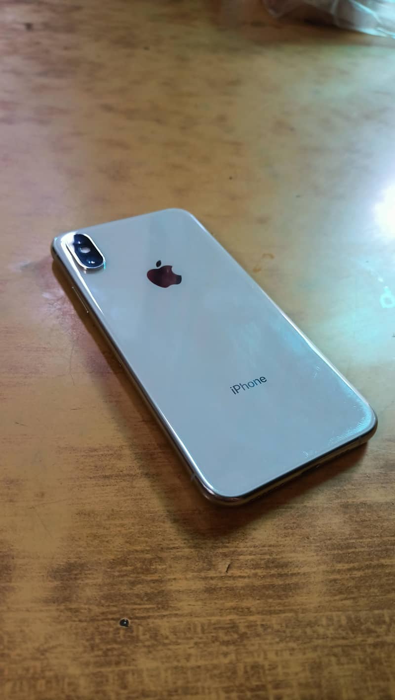 Apple iPhone XS 8