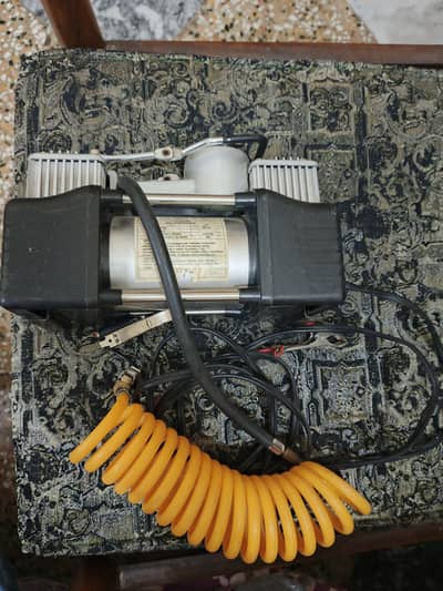 Double Cylinder Car Tyre Inflator