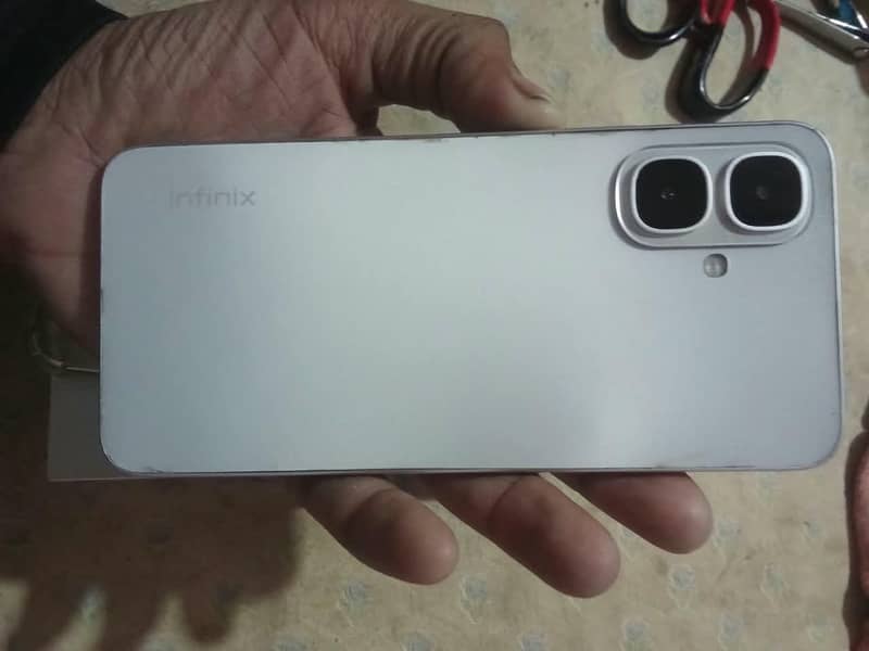 Infinix smart 10 1