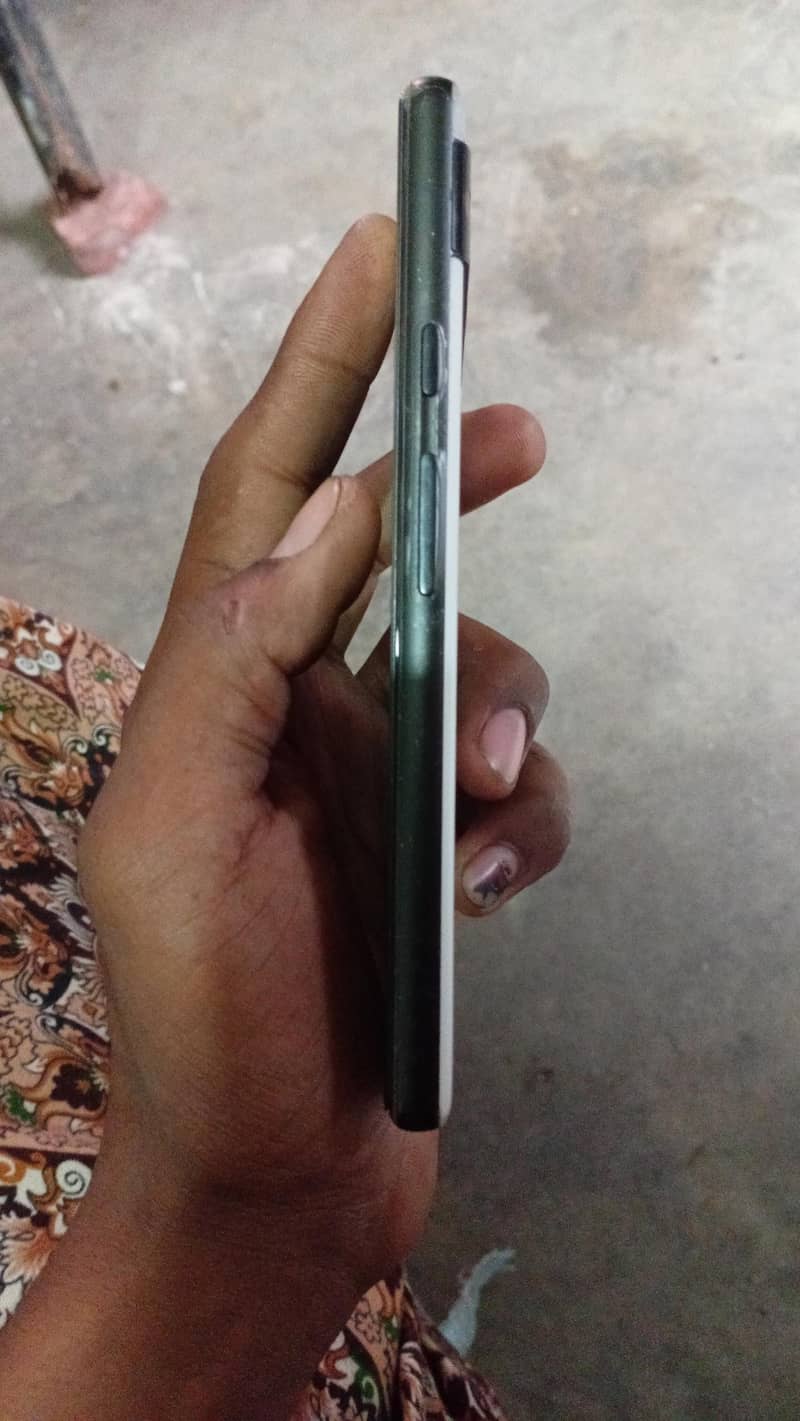 Google Pixel 6a 4