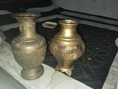 two brass vase 1.7kg for sale
